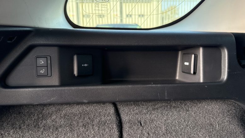 Land Rover Discovery Sport 2.0 D200 R-Dynamic HSE 5dr Auto Diesel Station Wagon